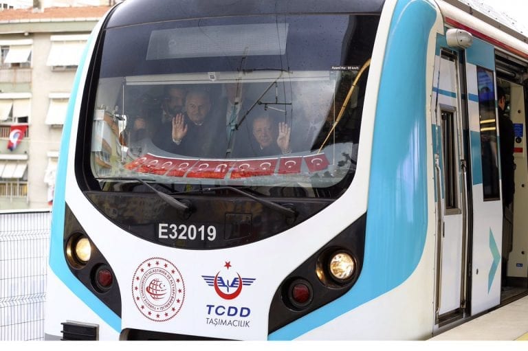 Gebze Halkalı Banliyö Hattı Açıldı