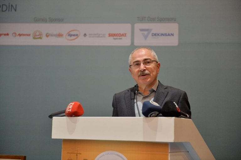 “Müteahhitlik Belgesini Standarda Bağlayacağız”