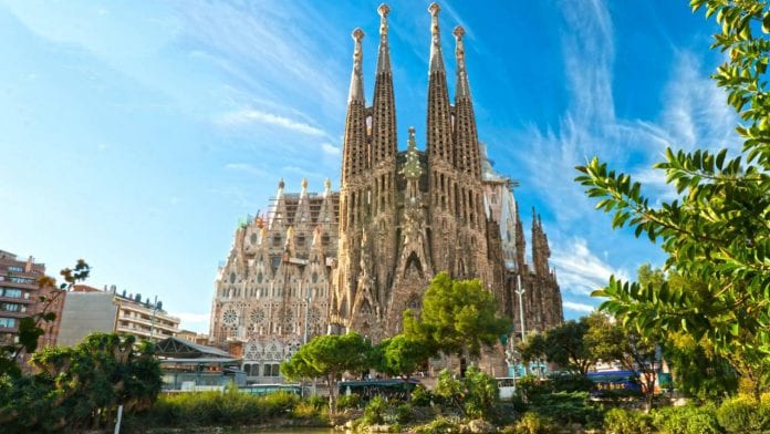 Sagrada Familia 137 Yıl Sonra İnşaat İzni Alabildi
