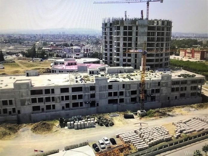 Tarsus Devlet Hastanesi İnşaatı Hızla Sürüyor