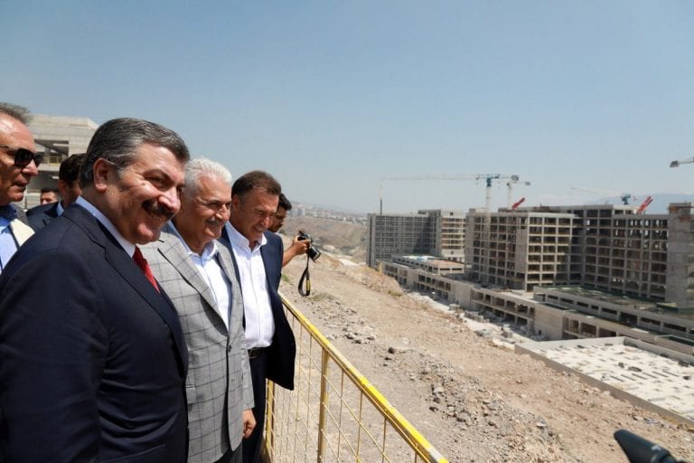 Bayraklı Şehir Hastanesi Ne Zaman Hizmete Açılacak?