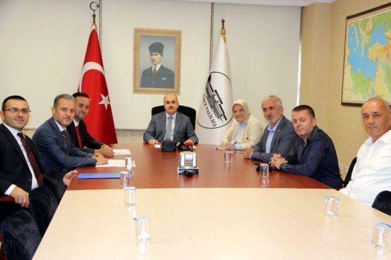 Akçakoca’ya Yapılacak Hastane İçin İmzalar Atıldı