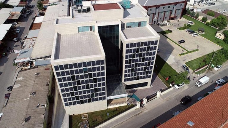 Kamu Binalarına Çipli Takip