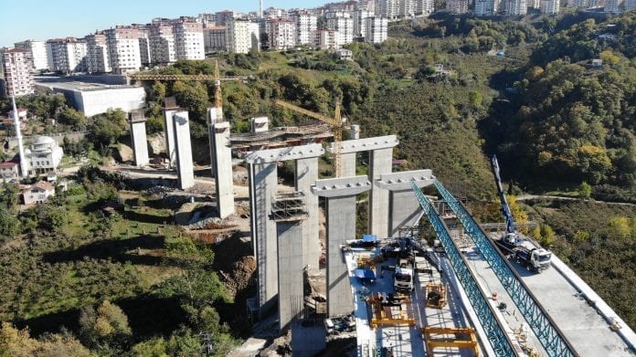 Türkiye'nin Maliyeti En Yüksek Şehir İçi Yol İnşaatlarından Biri Olarak Gösteriliyor