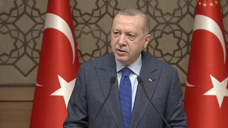 Evi Olmayan Dar Gelirliye, Asgari Ücretli Çalışana 100 Bin Sosyal Konut Müjdesi: Aylık 894 TL Taksitle Ev Sahibi Olma Fırsatı!