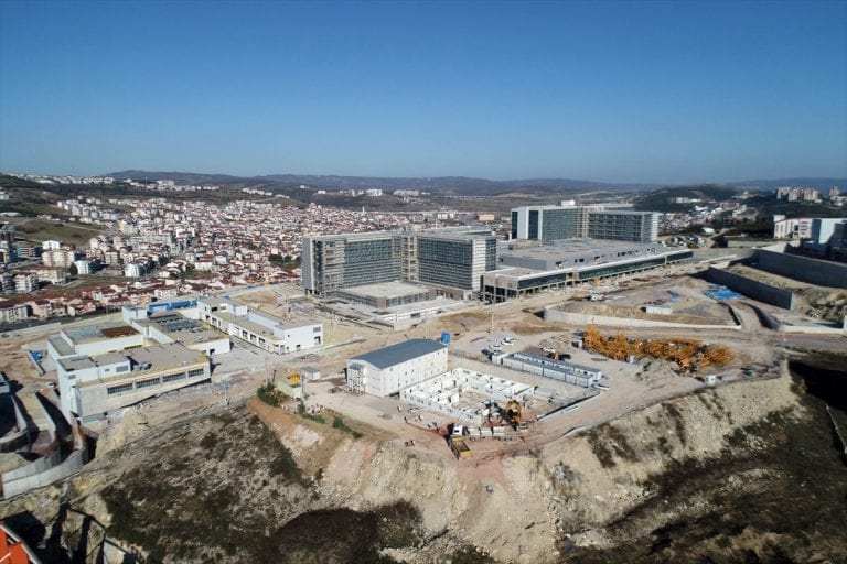 Kocaeli Şehir Hastanesi Yükseliyor