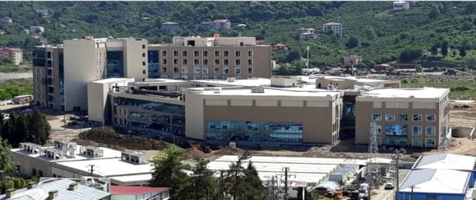 Giresun'da Eğitim ve Araştırma Hastanesi'nin Hizmete Girmesi İçin Çalışmalar Sürüyor