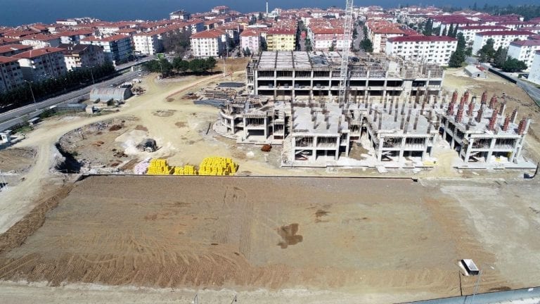 Yeni Gölcük Devlet Hastanesi Tam Gaz