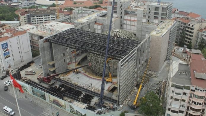 Atatürk Kültür Merkezi’nin Kaba İnşaatı Tamamlandı