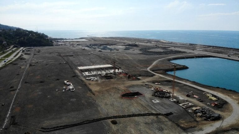 Rize-Artvin Havalimanı İnşaatında Üst Yapılar Şekillenmeye Başladı