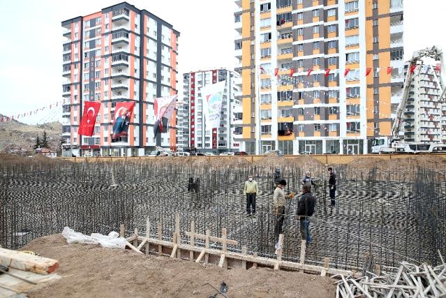 Kayseri'de Eğitim Kompleksi Temeli Atıldı