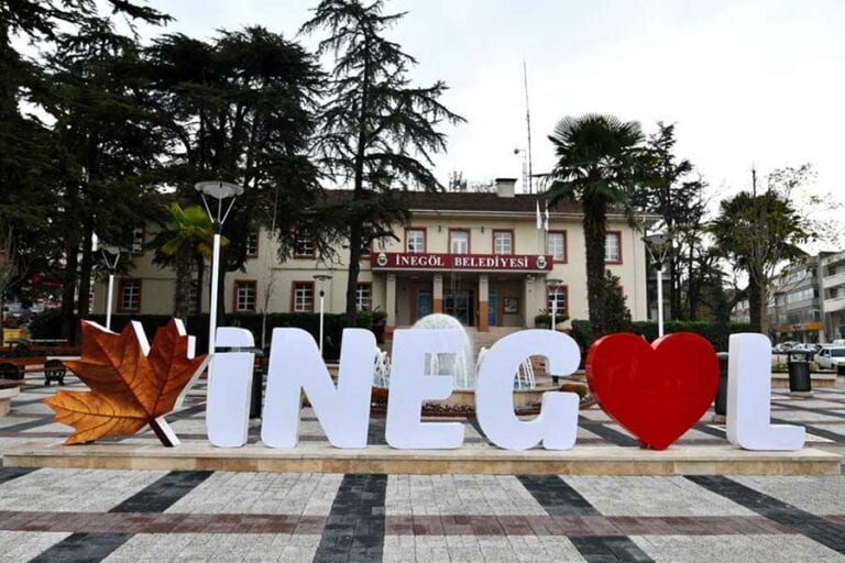İnegöl Belediyesi’nden Atak!