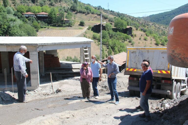 Kastamonu’da Yangınzedeler İçin Yapılacak Evlerin Temeli Atıldı
