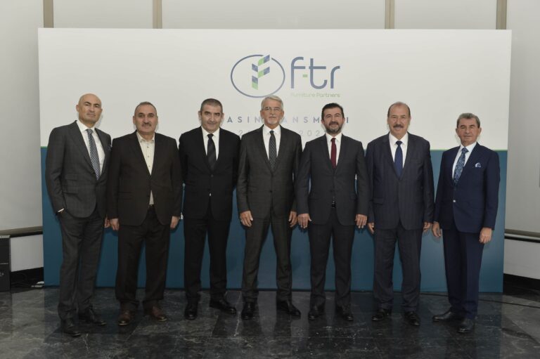Mobilya Sektörü Güçlerini Birleştirdi