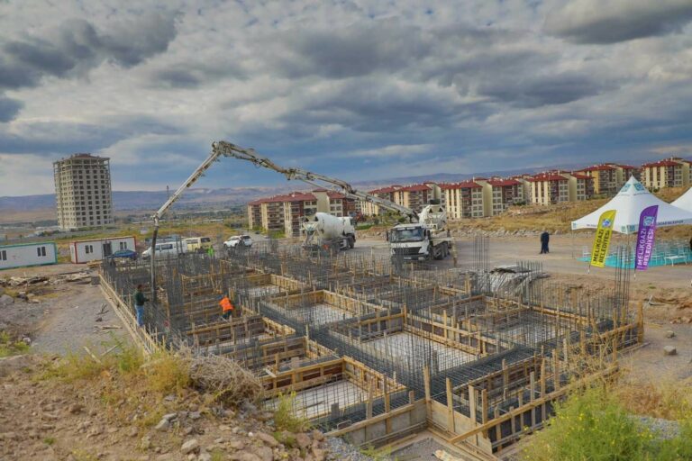 Kayseri’de Aile Sağlığı Merkezi ve 112 Acil İstasyonu İnşaatı Başladı