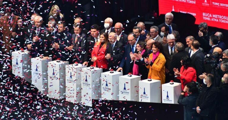 İzmir Buca Metrosu’nun Temeli Atıldı