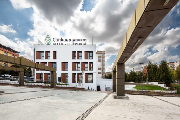 Öveçler Nazım Hikmet Çankaya Evi’ne Aura Design Studio İmzası