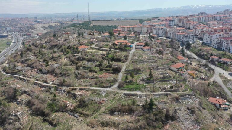 Mamak Kentsel Dönüşüm Projesi’nde Atık Temizliği Başladı
