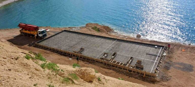 Adilcevaz Su Sporları Merkezi’nin İnşaat Çalışmaları Devam Ediyor