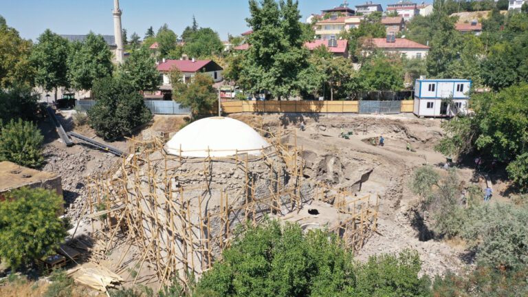 Hoca Hasan Hamamı Restorasyon Çalışmaları Başladı