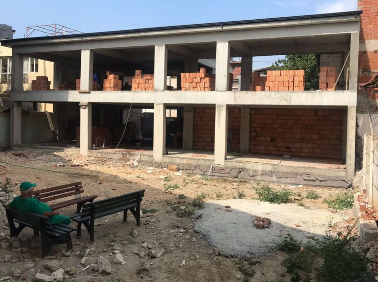 Yeni Adalet Cami Hizmet Binası İnşaatı Devam Ediyor