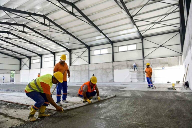 Antalya’da Bir Okula Daha Spor Salonu İnşa Ediliyor