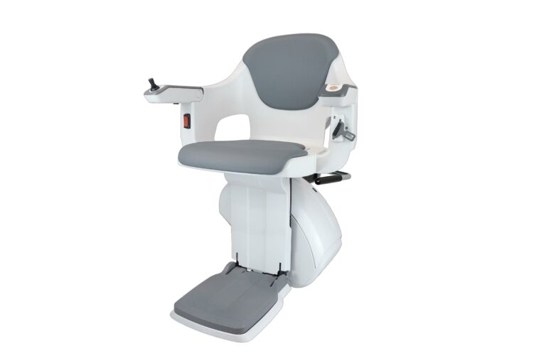 TK Elevator’ın yeni S100 Merdiven Asansörü Ev İçi Mobiliteyi Bir Sonraki Seviyeye Taşıyor