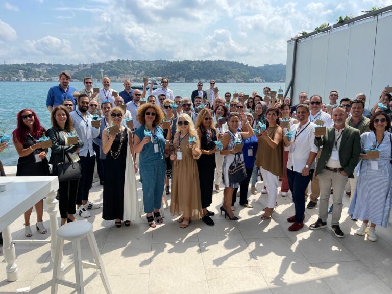 CEO’lar Öne Çıkan Kurumsal Değerleri Vizyon 100 Toplantısında Konuştu