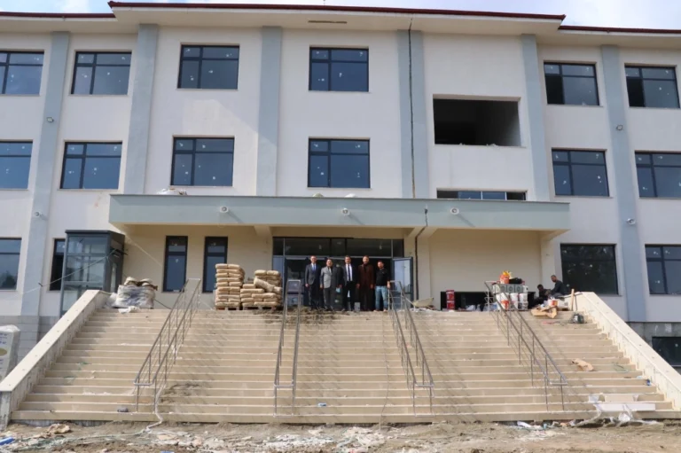 İl Milli Eğitim Müdürü’nden Okul İnşaatına Ziyaret