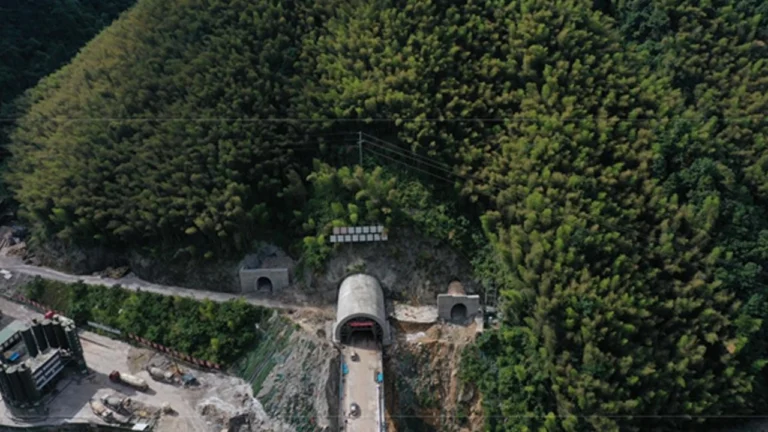 Çin’den Türkiye’ye Tünel Açma Makinesi 