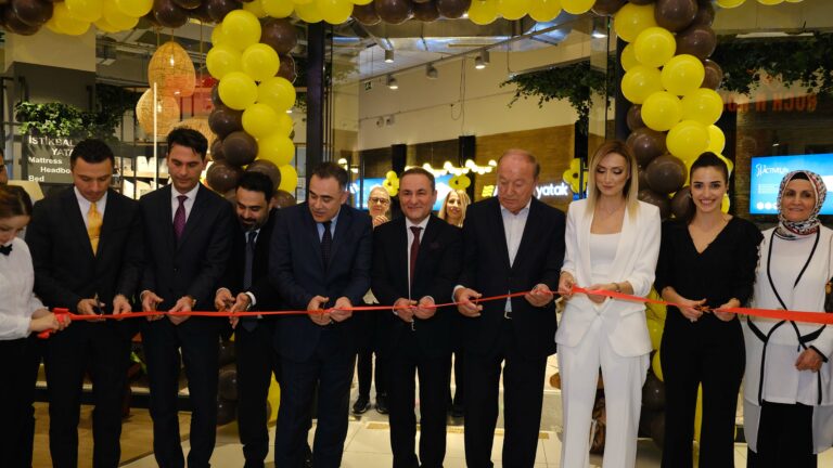 İstikbal Yatak’ın İlk AVM Mağazası Carousel’de Açıldı