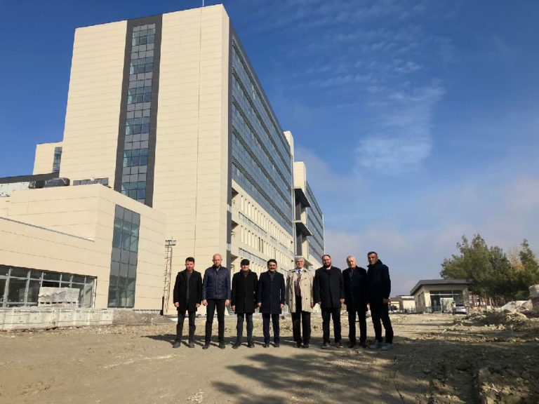 Burdur Devlet Hastanesi İnşaatı Hızla Sürüyor