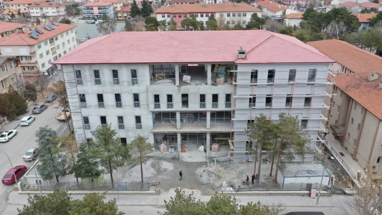 Erzincan Halk Kütüphanesi İnşaatı Devam Ediyor