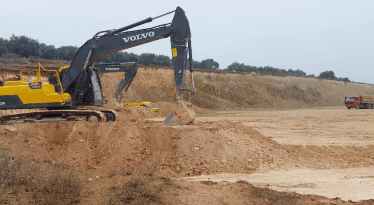 Hatay Küçük Sanayi Sitesi Yükseliyor