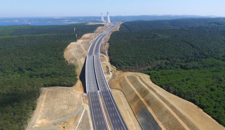 Tekirdağ, Saray’da 132 Bin 324 Metrekare Yol İnşa Edildi