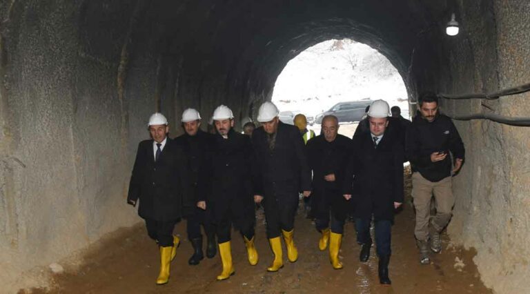 Arslantürk’ten Çat Barajı Sulama Tüneli Projesine Ziyaret