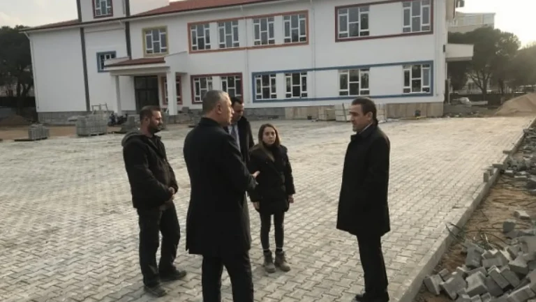 Balıkesir’de Eski Okullar Yenileniyor