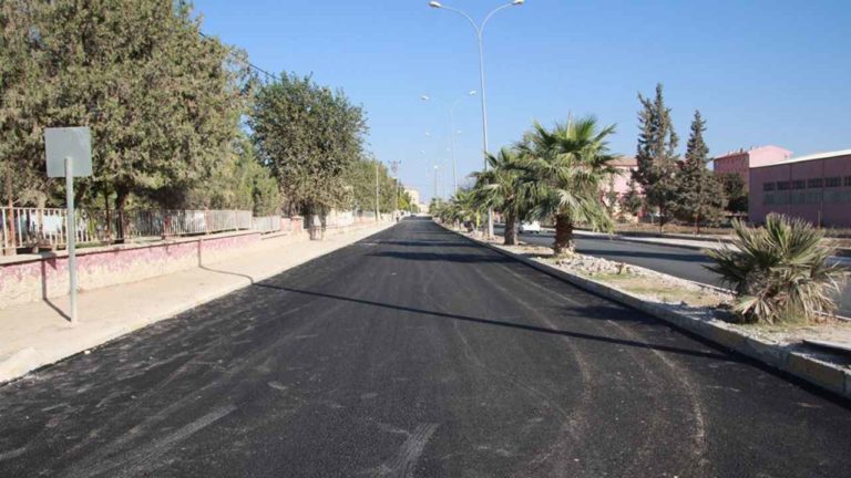 Harran Yol Çalışmaları Sürüyor