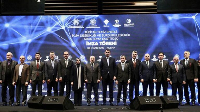 Türkiye’nin İlk Asansör Fabrikası Açıldı