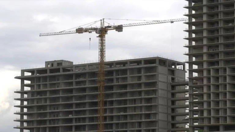 Adana’da İnşaat Çalışmaları Durduruldu