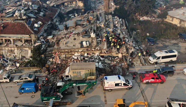 ‘’Depremdeki Yıkımlar Yapım ve Denetim Hatalarını İşaret Ediyor’’