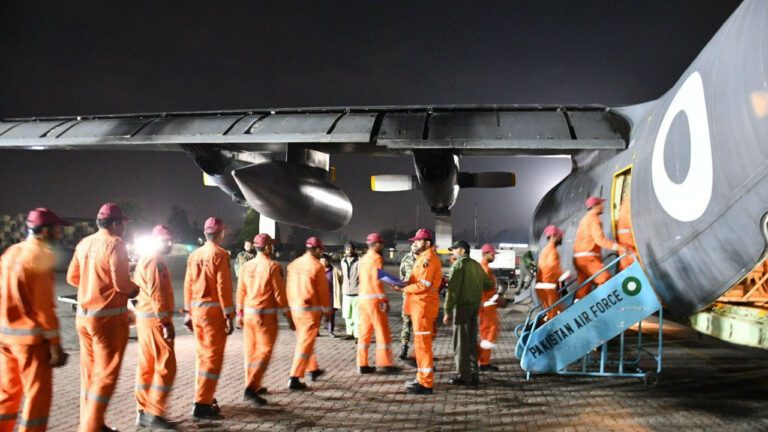 Tüm Dünyadan Türkiye’ye Yardımlar Gelmeye Başladı