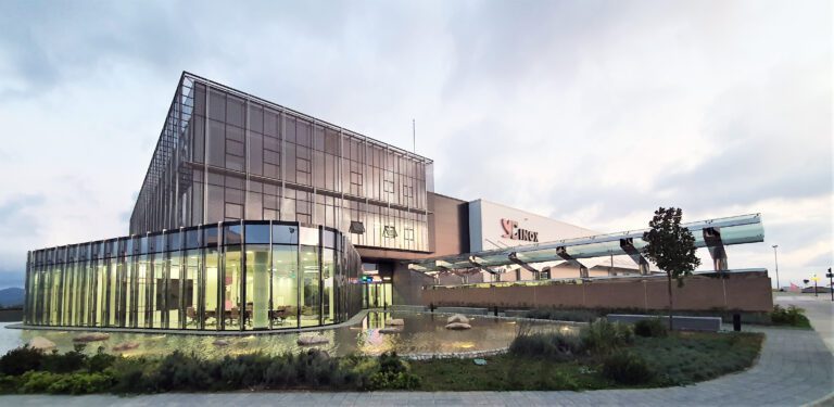 IGLO Architects İmzalı YC INOX Üretim ve Yönetim Binası Tamamlandı!