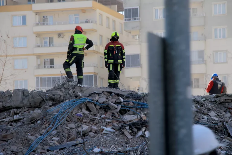 ‘’Yeni Binalarda İmalat Hataları Var’’