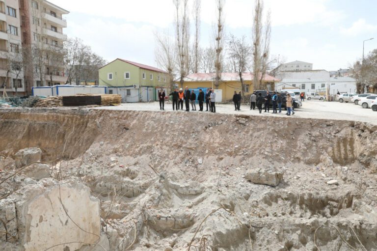 İpekyolu Kaymakamlık Binası İnşaatı Başladı