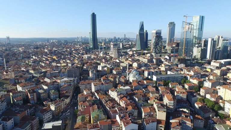 İstanbul’da 1,5 Milyon Riskli Konut Taşınacak