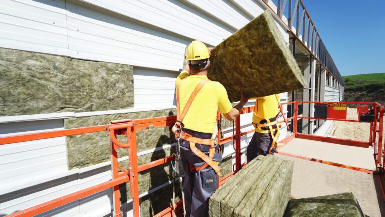 İzocam Genel Direktörü Murat Savcı: ”Isı ve Su Yalıtımı, Binaların Depreme Mukavemetini Büyük Oranda Koruyor”