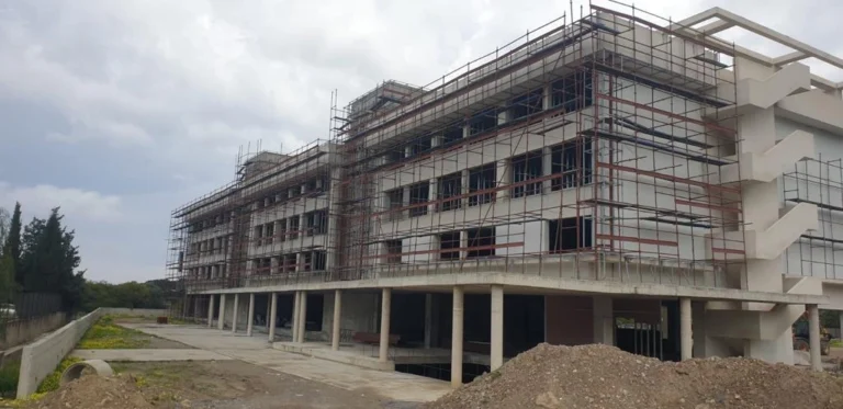 Yeni Girne Hastanesi’nin İnşaatı Devam Ediyor