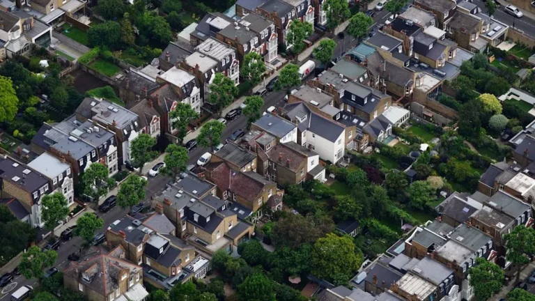 Avrupa’da Konut Fiyatları Düştü