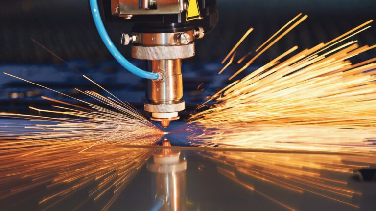 Çelik Üretimi Geriledi